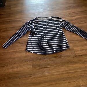 Made for Life Sweatshirt Women Size Medium